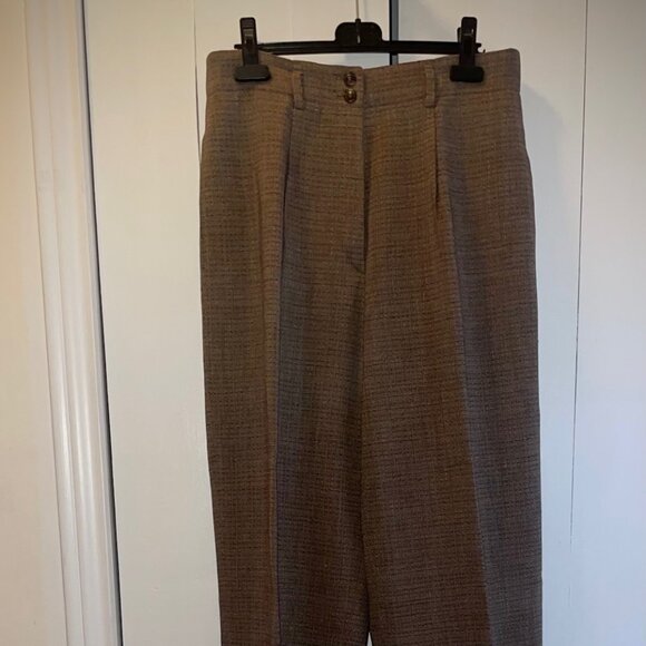 Luciano Barbera Ladies 3 piece SUIT - Picture 7 of 12